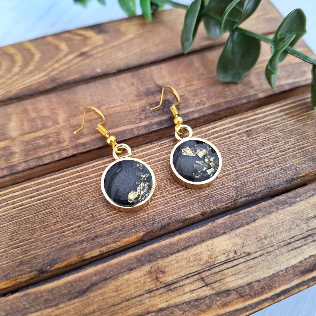 گوشواره رزین گرد